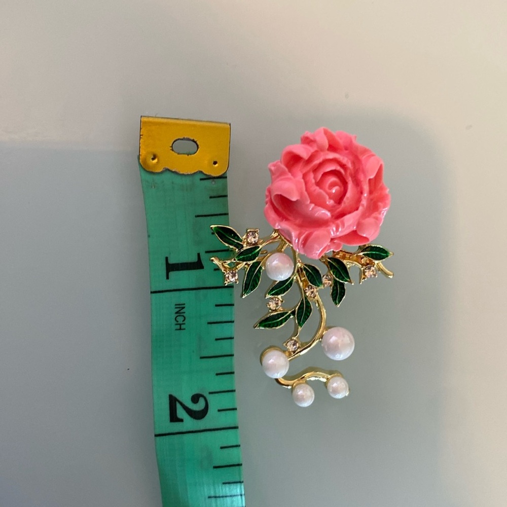 Carnation Pearl Brooch/Pin - Picture 3 of 3
